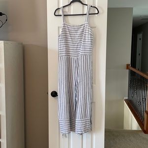 Beachlunchlounge Blue and white large romper